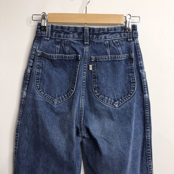 Vintage Levi's White Tag Misses Pleated Mom Jeans Vnt. Size 10 (W24”) See Pics - Picture 6 of 12